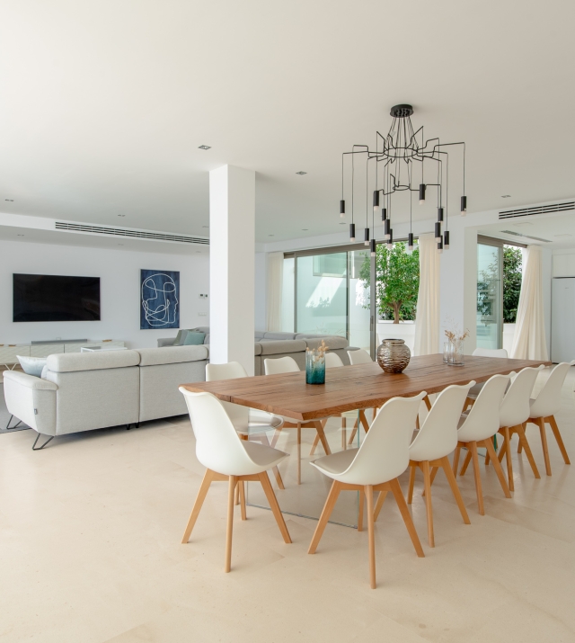Resa Estates Ibiza sale koop Villa Marcos sea views dining .JPG